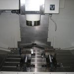 CNC freesmachine Bridgeport - Bespex kunststof bewerking